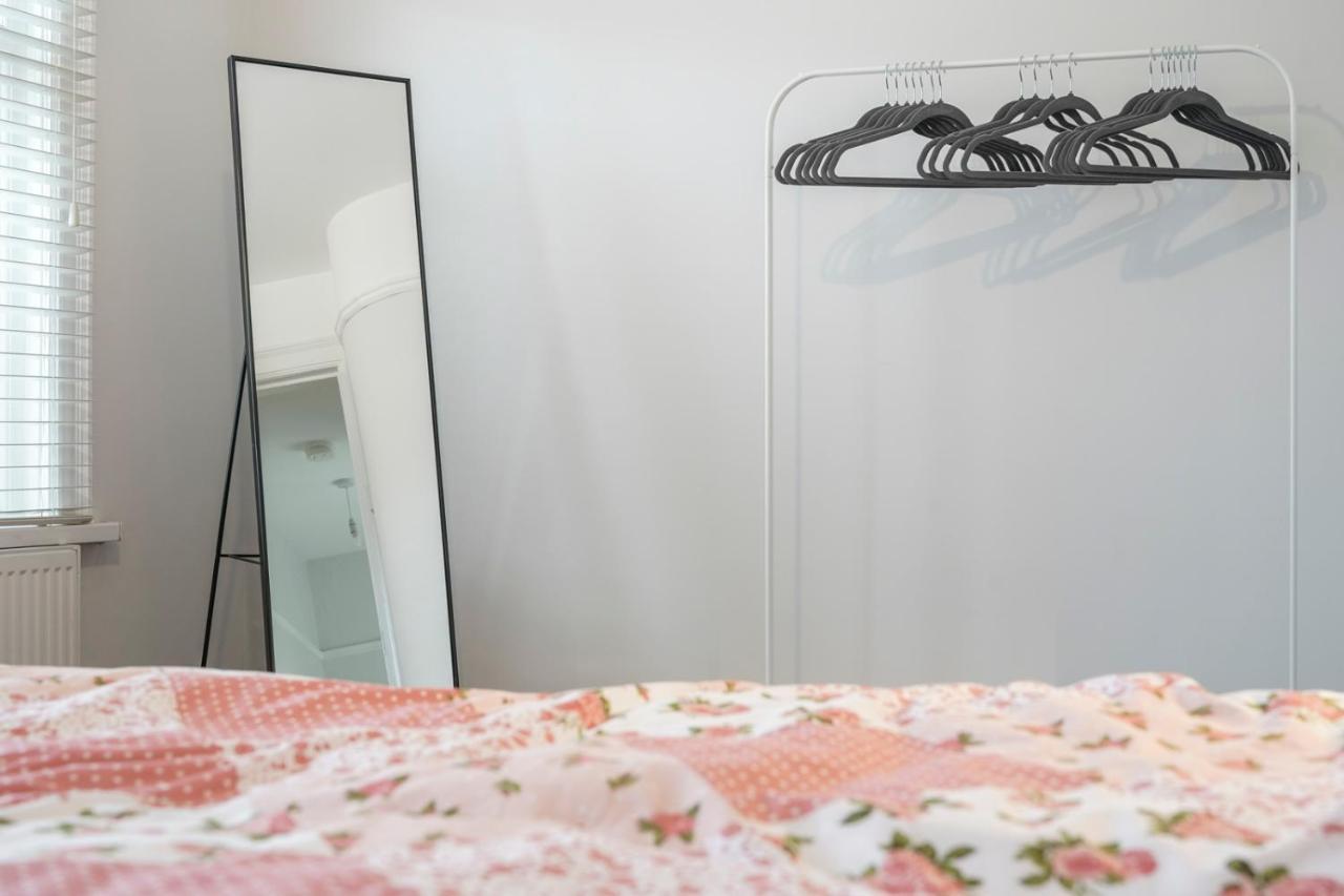 Close To City Centre Stylish 3 Bedroom House 벨파스트 외부 사진