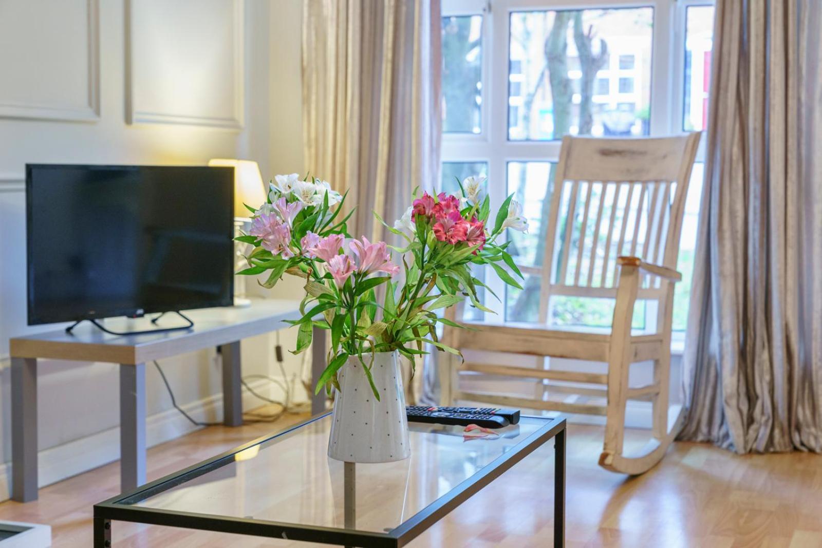 Close To City Centre Stylish 3 Bedroom House 벨파스트 외부 사진